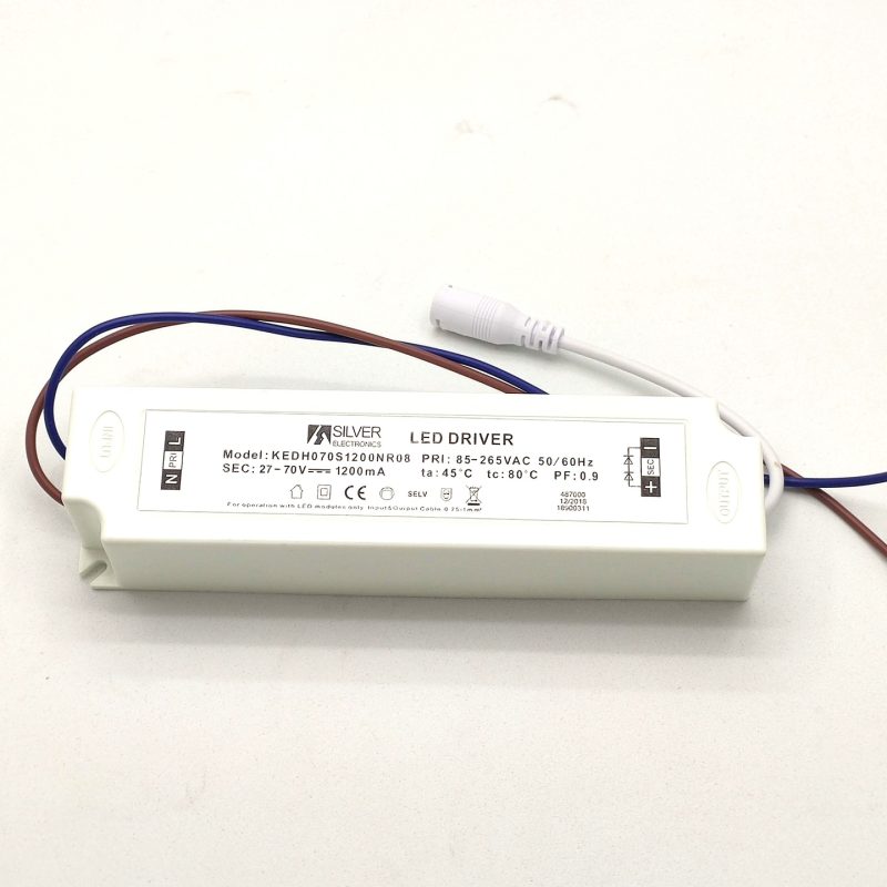 Driver  LEDs 1200mA salida 27 a 70Vdc 70W