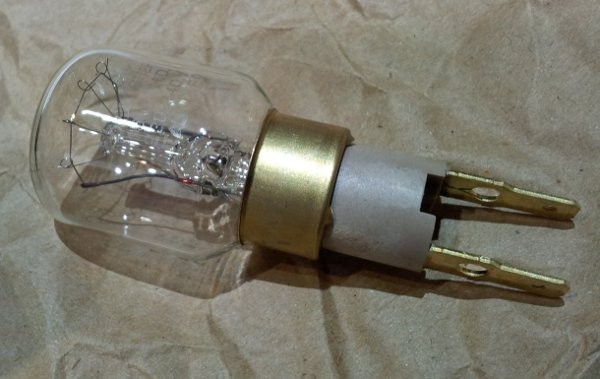 Bombilla Frigorifico 15W 220V Bayoneta Especial