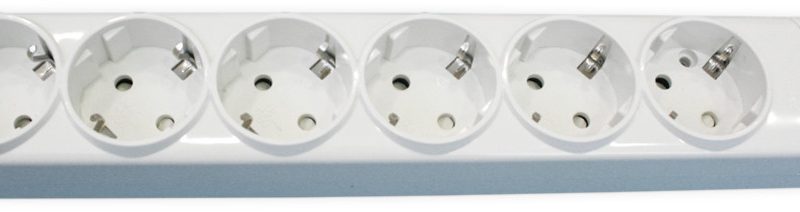 Base Multiple 6 enchufes Schuko Sin cable