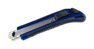 Cutter Profesional 5 Cuchillas Autorecambiables