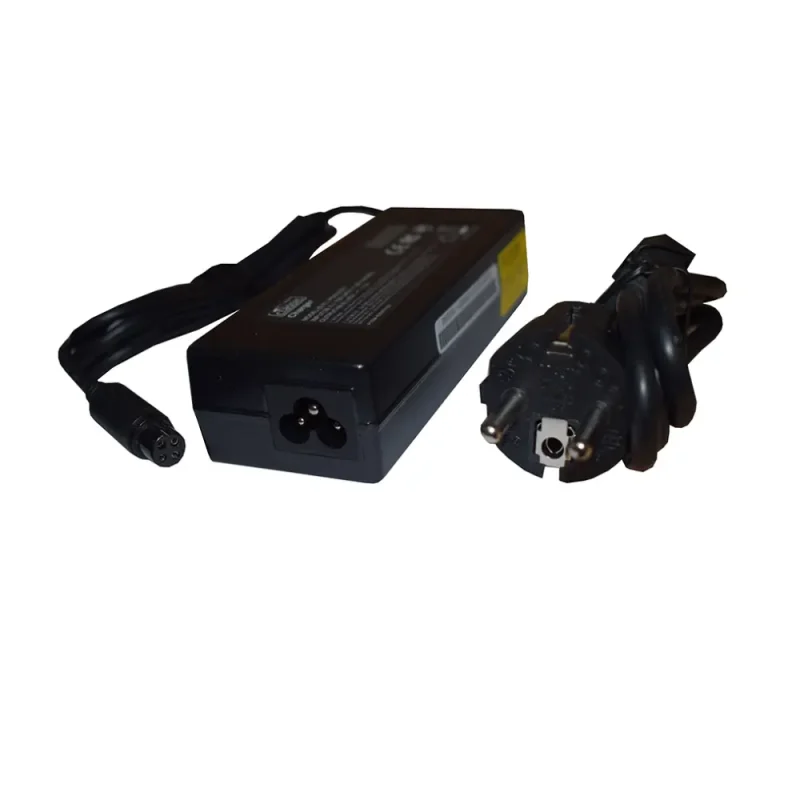Alimentador Patinete XIAOMI 63V 1,1A Conector 4 pin Hembra