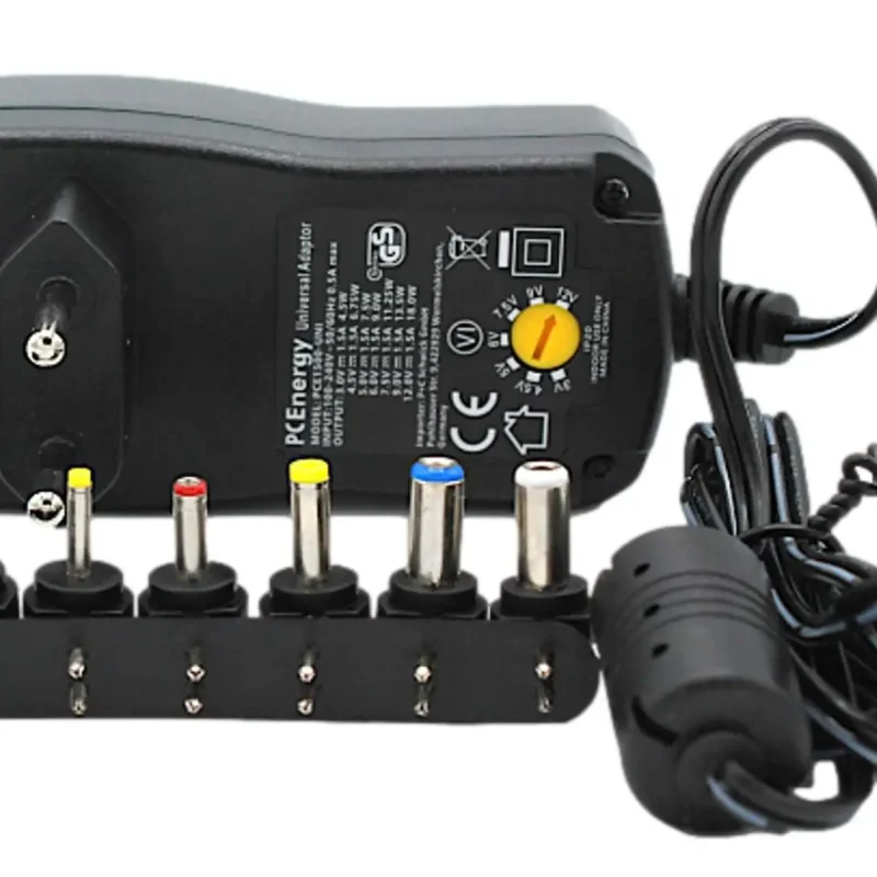 Alimentador Universal salida 3-12Vdc 600mA 6 conectores