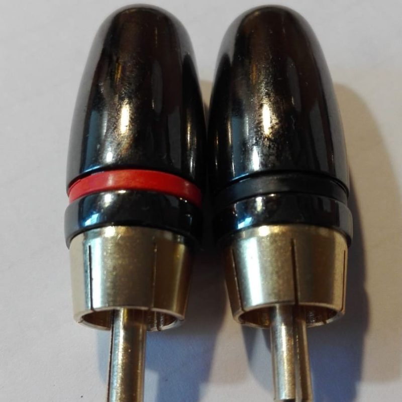 Conector RCA Macho Metalico H.Q. indicacion ROJO