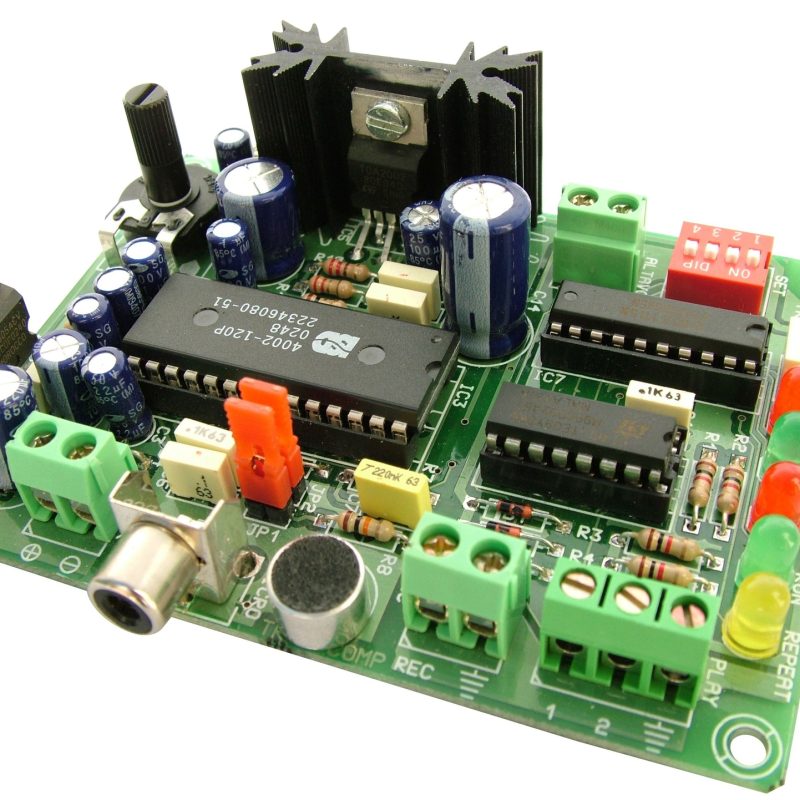 Sintetizador voz 120 segundos  c/repeticion 5W 12Vdc  TR-6 Cebek
