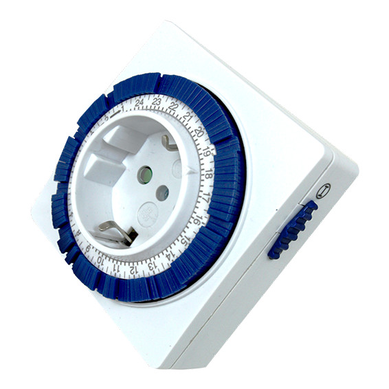 Programador Mecanico Diario Enchufable 3500W 16A