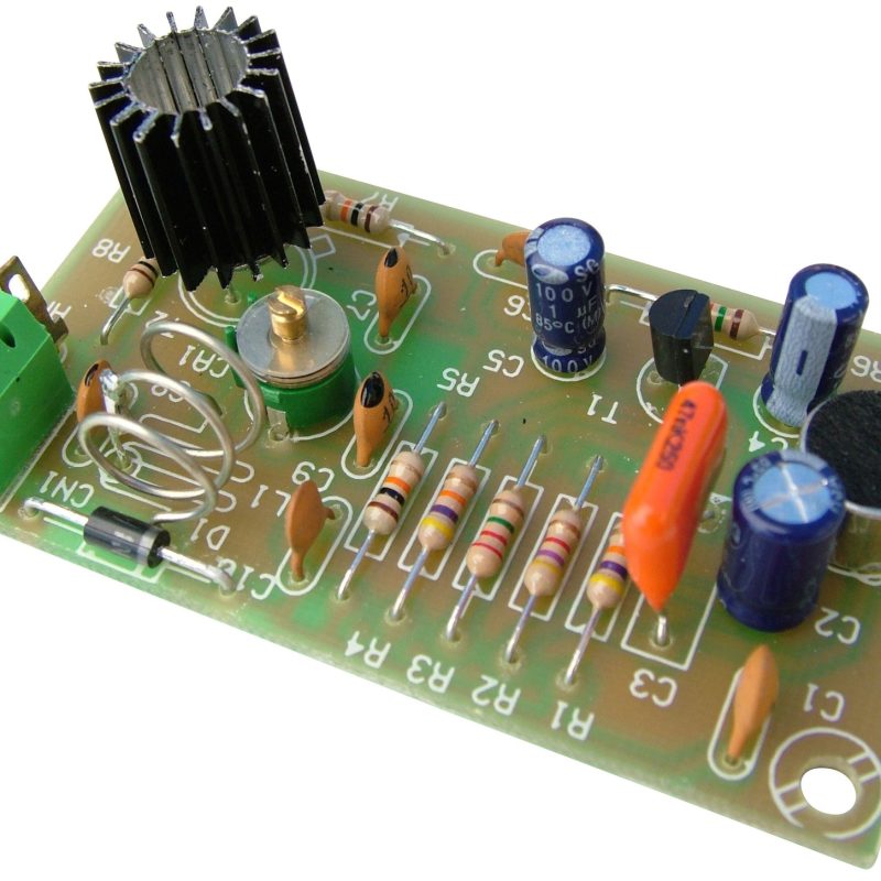 Mini-emisora FM experimental FM-1